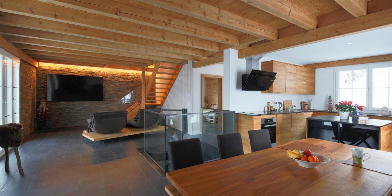 Exklusives Chalet Mit Traumhafter See- Und Bergsicht Seelisberg Bagian luar foto