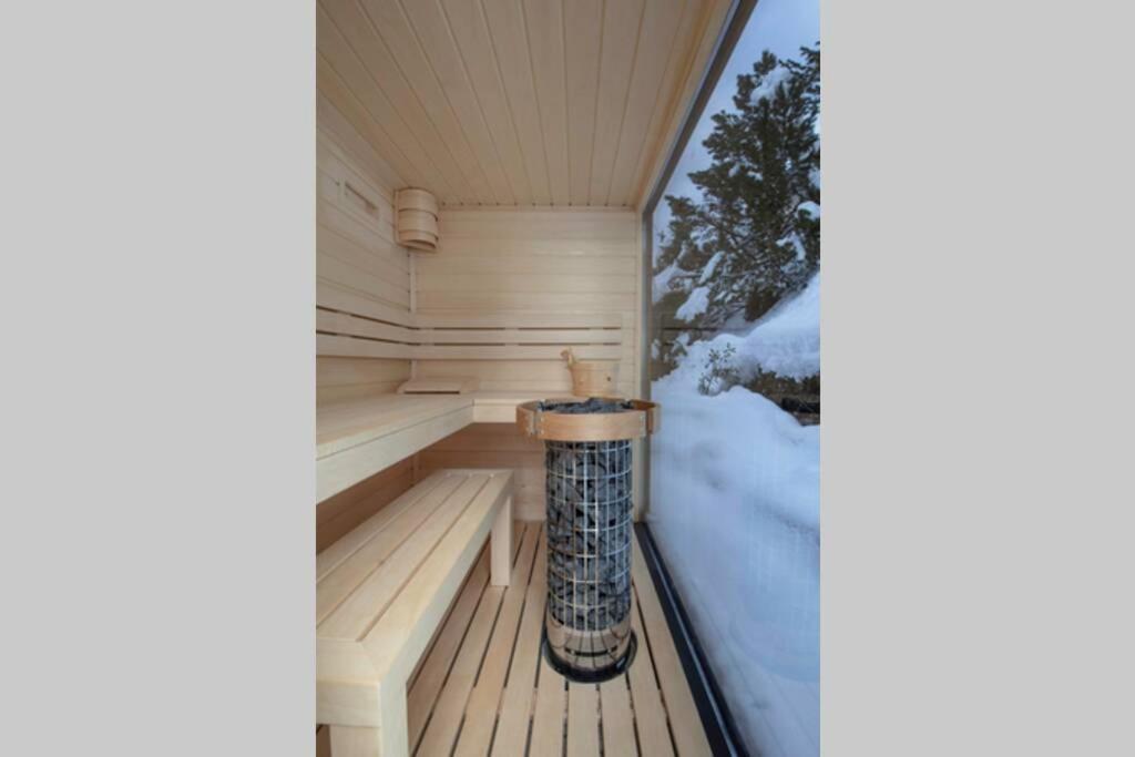 Exklusives Chalet Mit Traumhafter See- Und Bergsicht Seelisberg Bagian luar foto