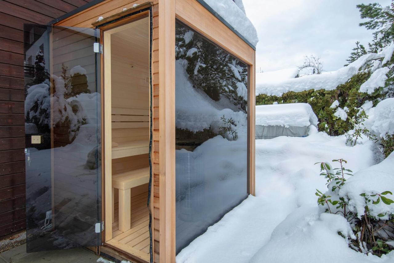 Exklusives Chalet Mit Traumhafter See- Und Bergsicht Seelisberg Bagian luar foto